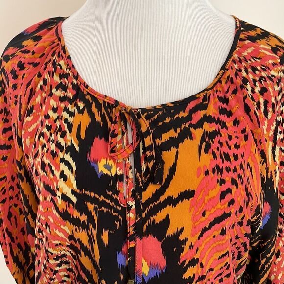 Bright animal print blouse with tie by K/G size Small - Picture 2 of 7